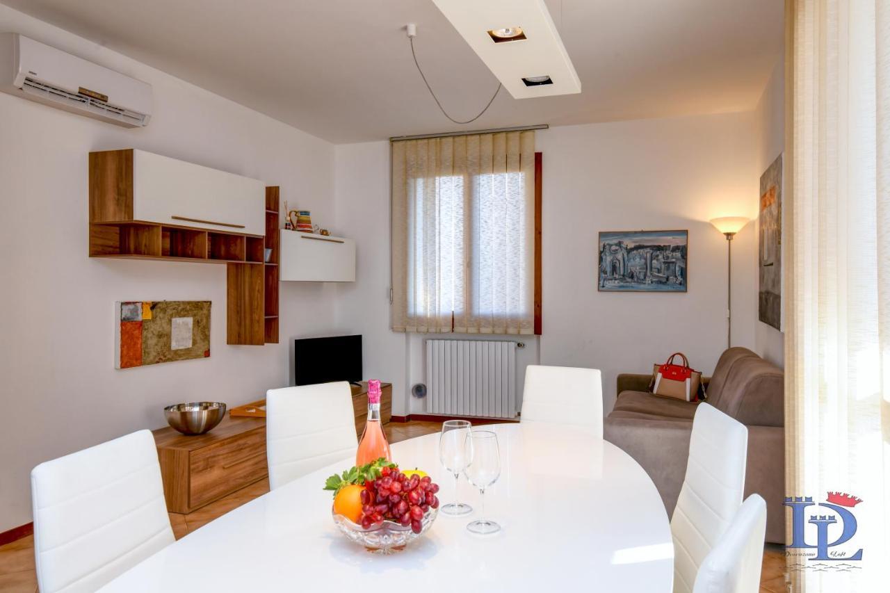 Desenzanoloft Enjoy Apartment Desenzano del Garda Luaran gambar